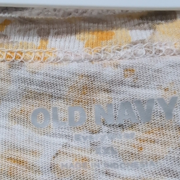 Old Navy Yellow Floral Short Sleeve Tee - Picture 2 of 5